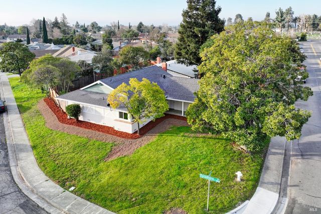 407 Acacia St, Fairfield, CA 94533