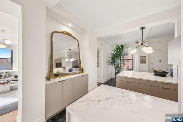 363-377 Mt Prospect Avenue 6DW, Newark, NJ 07104