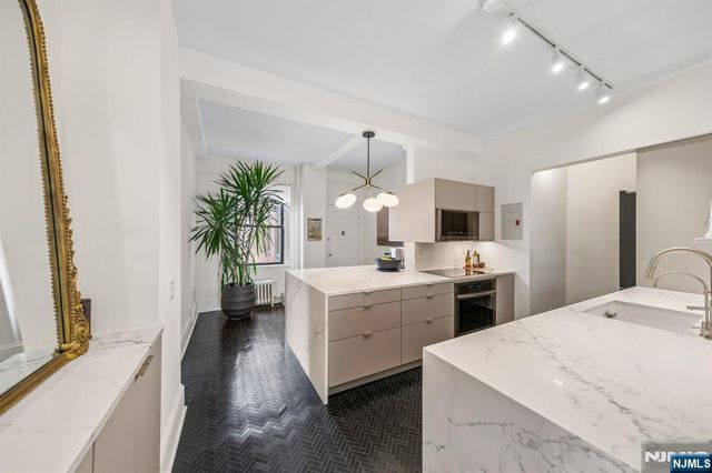 363-377 Mt Prospect Avenue 6DW, Newark, NJ 07104