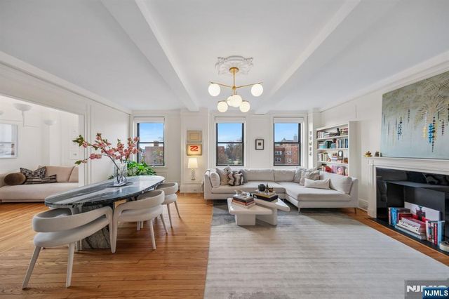 363-377 Mt Prospect Avenue 6DW, Newark, NJ 07104