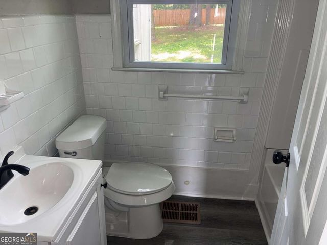 2190 Gordon Circle SE, Smyrna, GA 30080