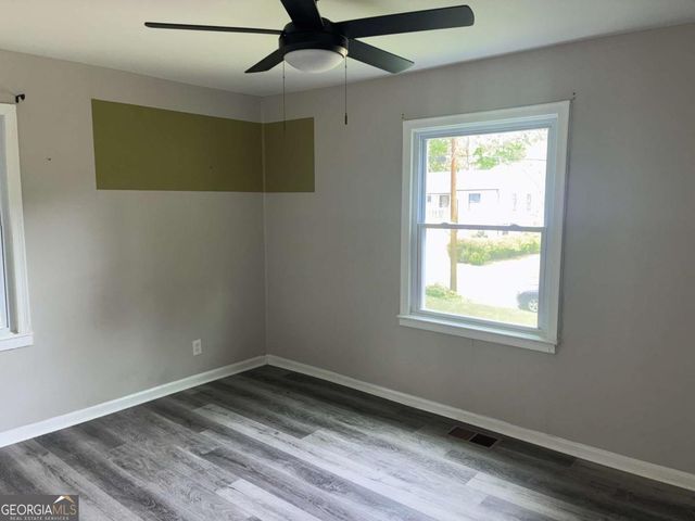 2190 Gordon Circle SE, Smyrna, GA 30080