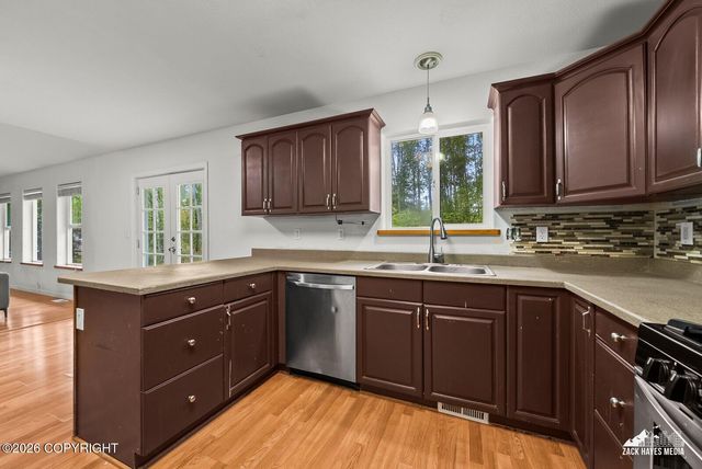 4600 S Navigators Circle, Wasilla, AK 99623