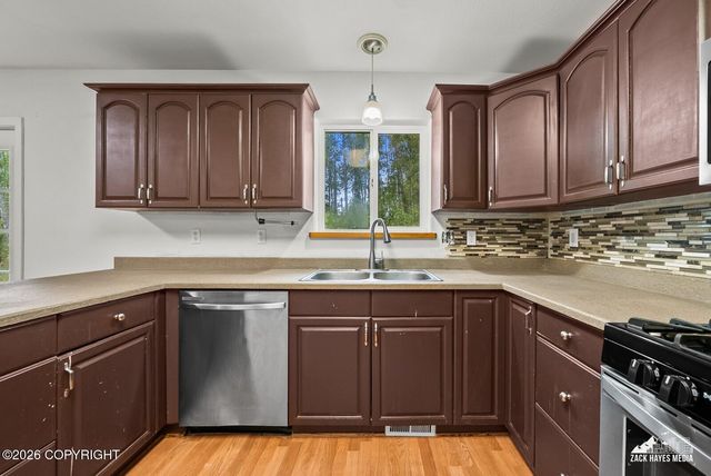 4600 S Navigators Circle, Wasilla, AK 99623