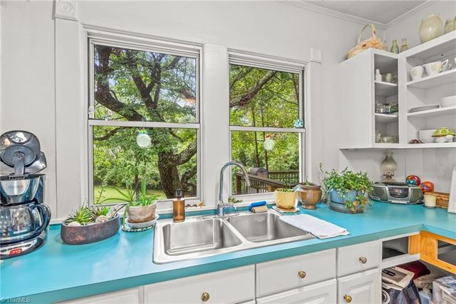 156 Brooks Street, Troutman, NC 28166