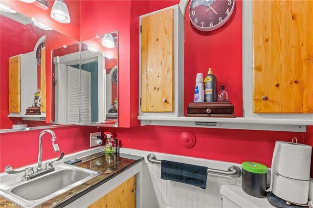 156 Brooks Street, Troutman, NC 28166