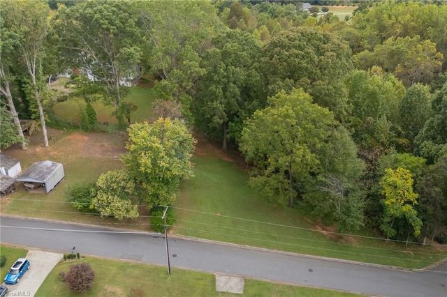 156 Brooks Street, Troutman, NC 28166