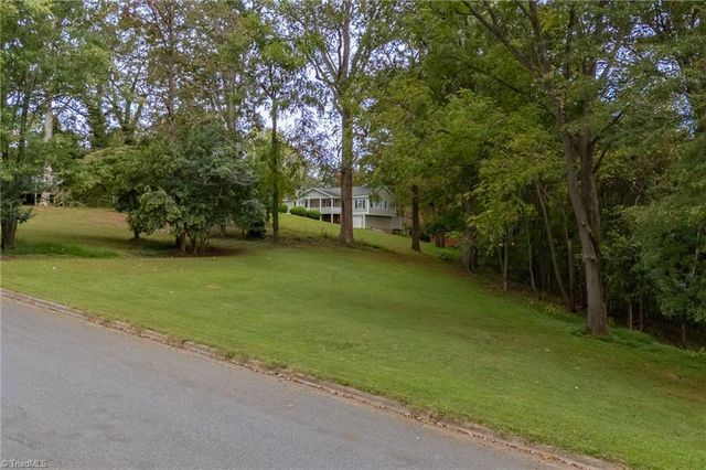 156 Brooks Street, Troutman, NC 28166