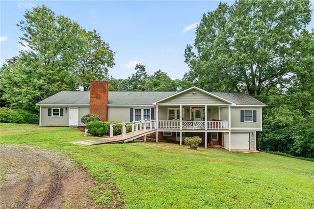 156 Brooks Street, Troutman, NC 28166