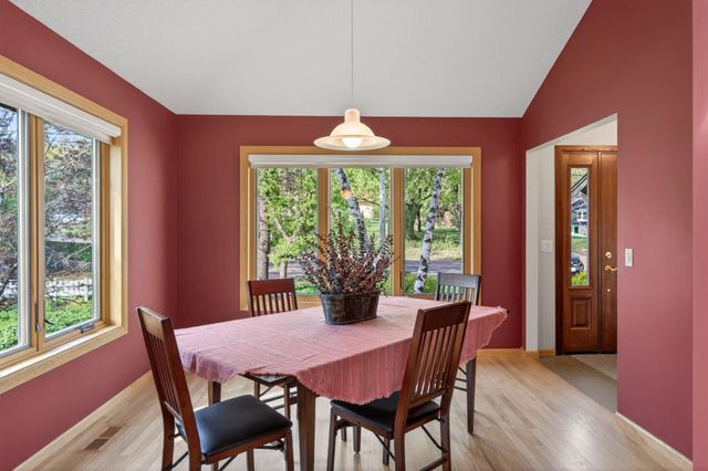 523 Wildwood Avenue, Saint Paul, MN 55110