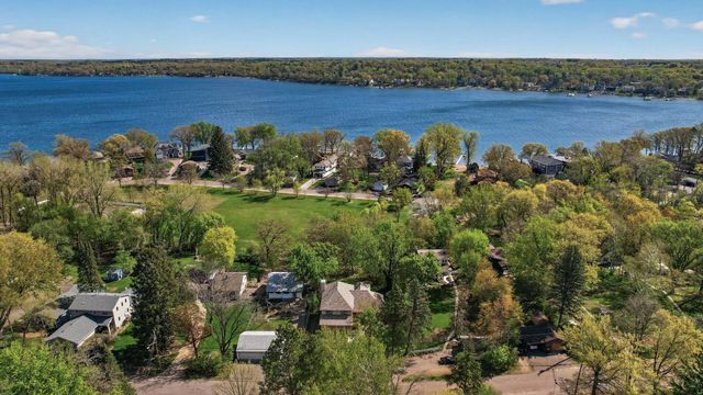 523 Wildwood Avenue, Saint Paul, MN 55110
