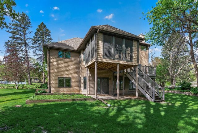 523 Wildwood Avenue, Saint Paul, MN 55110