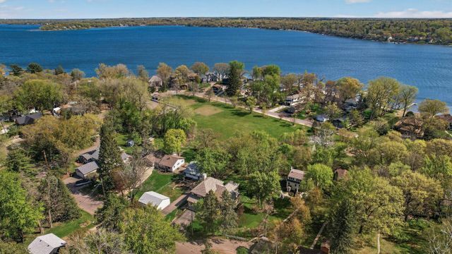523 Wildwood Avenue, Saint Paul, MN 55110