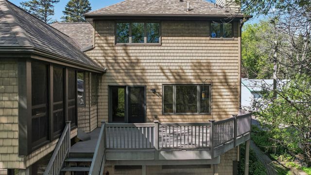 523 Wildwood Avenue, Saint Paul, MN 55110