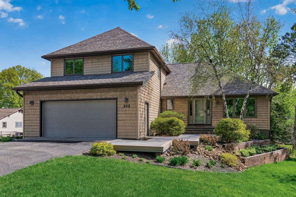 523 Wildwood Avenue, Saint Paul, MN 55110