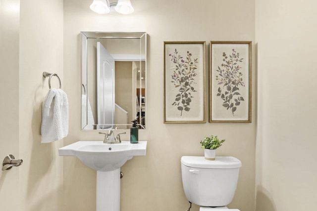 15 Rose Quartz Way, Fitchburg, WI 53711