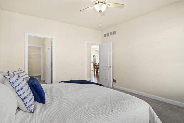 15 Rose Quartz Way, Fitchburg, WI 53711