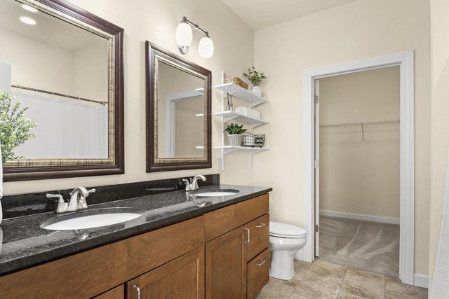 15 Rose Quartz Way, Fitchburg, WI 53711