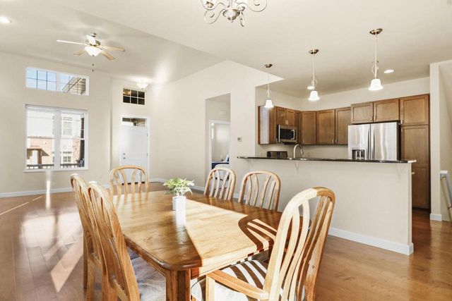 15 Rose Quartz Way, Fitchburg, WI 53711