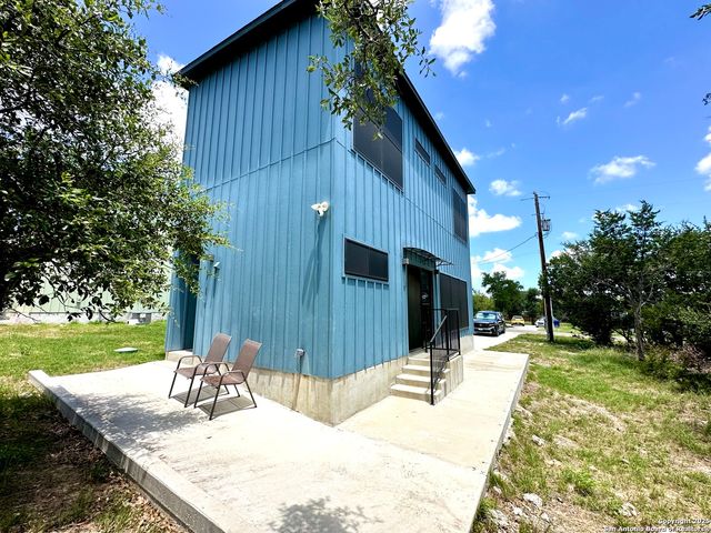 1946 Rhinestone, Canyon Lake, TX 78133