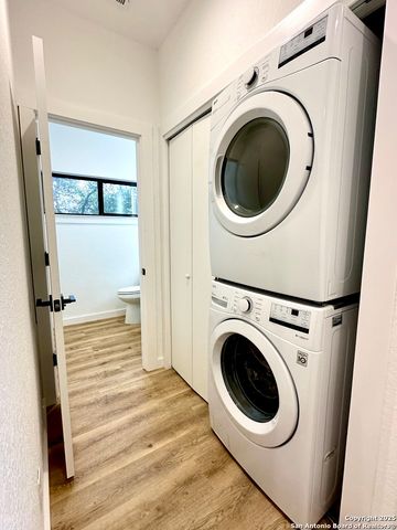 1946 Rhinestone, Canyon Lake, TX 78133