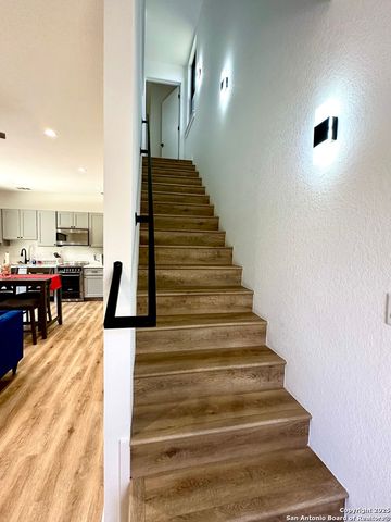 1946 Rhinestone, Canyon Lake, TX 78133