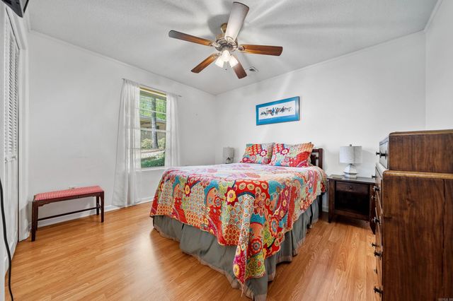 260 Sparling Road, Hot Springs, AR 71913