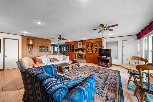 260 Sparling Road, Hot Springs, AR 71913