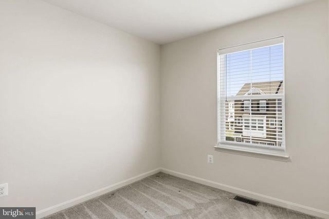 7255 MARTIN FARM CIR, Baltimore, MD 21237