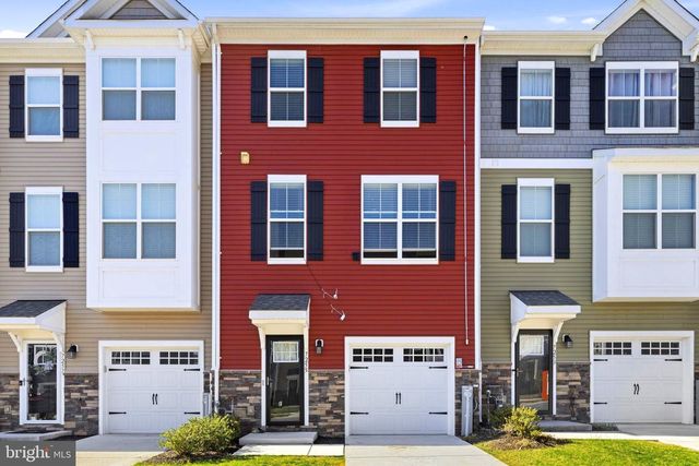 7255 MARTIN FARM CIR, Baltimore, MD 21237