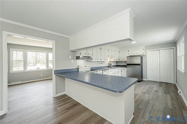 15412 Exter Mill Rd, Chesterfield, VA 23838