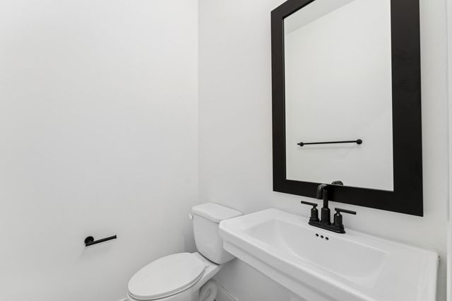 188 SE Birch Terrace 313, Stuart, FL 34997