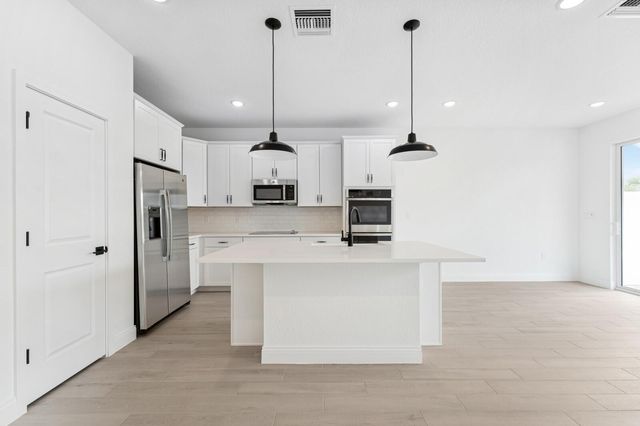 188 SE Birch Terrace 313, Stuart, FL 34997