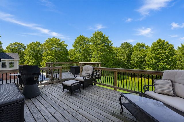 153 Hunter Drive, Cranberry Twp, PA 16066