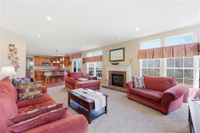 153 Hunter Drive, Cranberry Twp, PA 16066