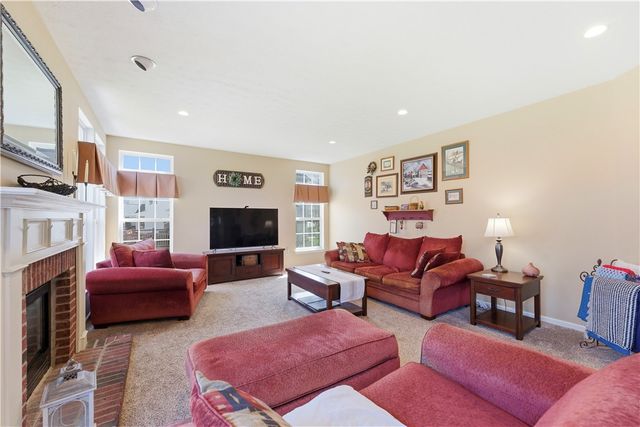 153 Hunter Drive, Cranberry Twp, PA 16066