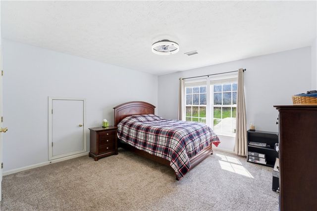 153 Hunter Drive, Cranberry Twp, PA 16066