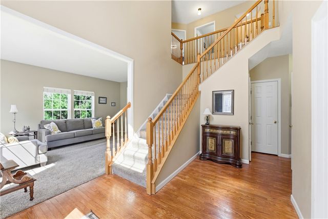 153 Hunter Drive, Cranberry Twp, PA 16066