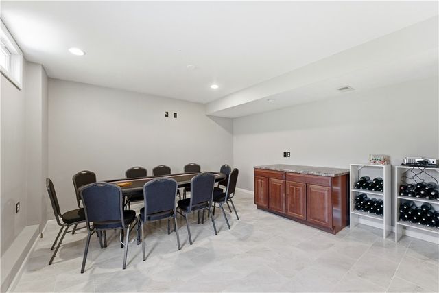 153 Hunter Drive, Cranberry Twp, PA 16066