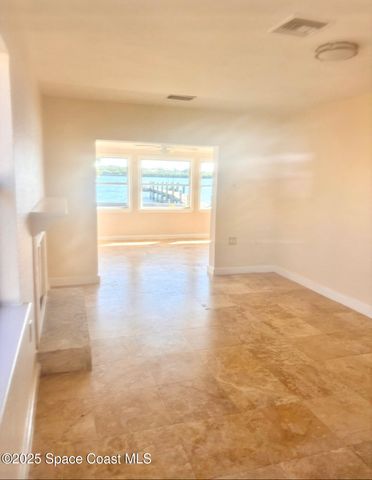 3949 Canal Drive, Sebastian, FL 32976