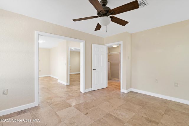 3949 Canal Drive, Sebastian, FL 32976