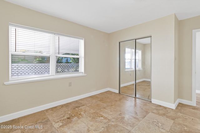 3949 Canal Drive, Sebastian, FL 32976