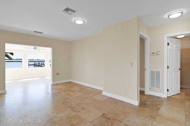 3949 Canal Drive, Sebastian, FL 32976