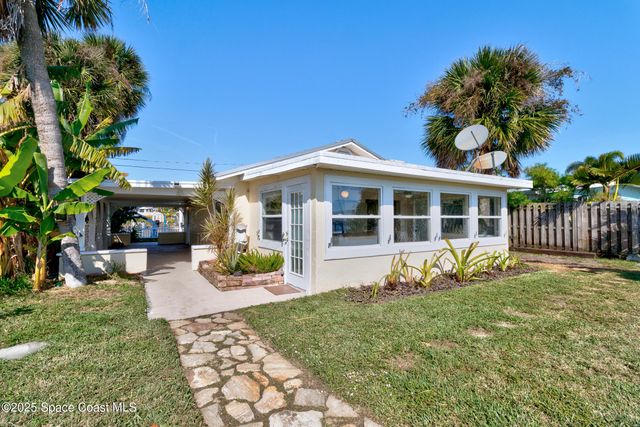 3949 Canal Drive, Sebastian, FL 32976