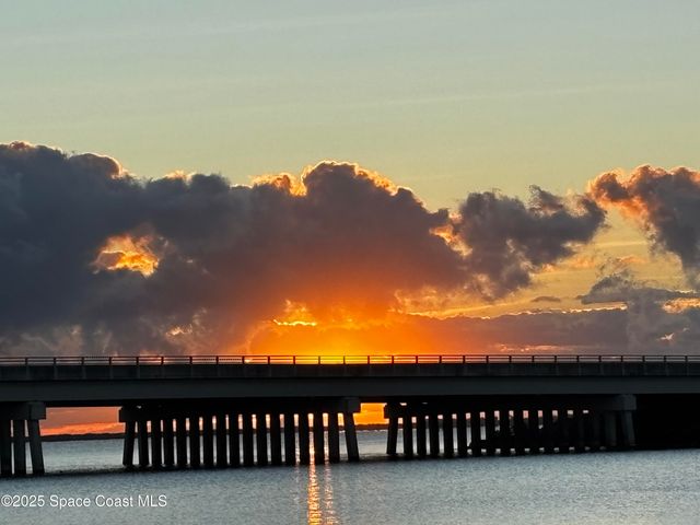 3949 Canal Drive, Sebastian, FL 32976