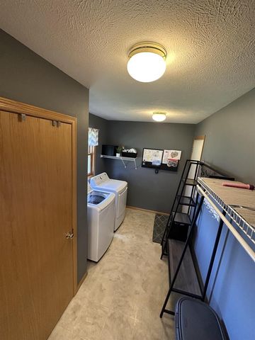3718 Labrador Drive, Janesville, WI 53546
