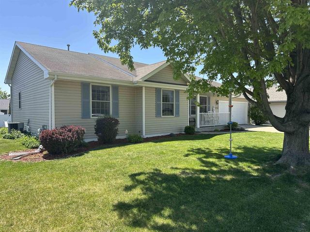3718 Labrador Drive, Janesville, WI 53546