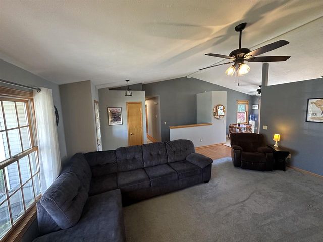 3718 Labrador Drive, Janesville, WI 53546