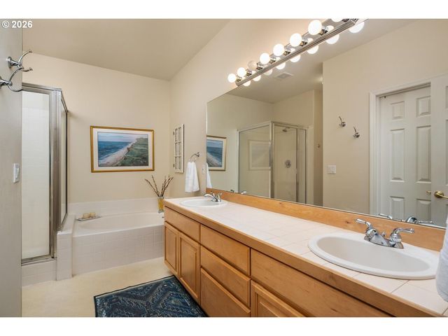 17146 Se 23RD Dr 55, Vancouver, WA 98683