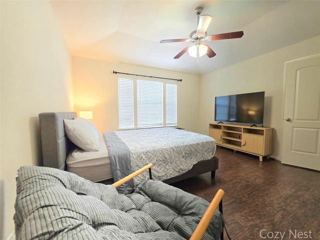 3702 Ashford Villa Lane, Houston, TX 77082